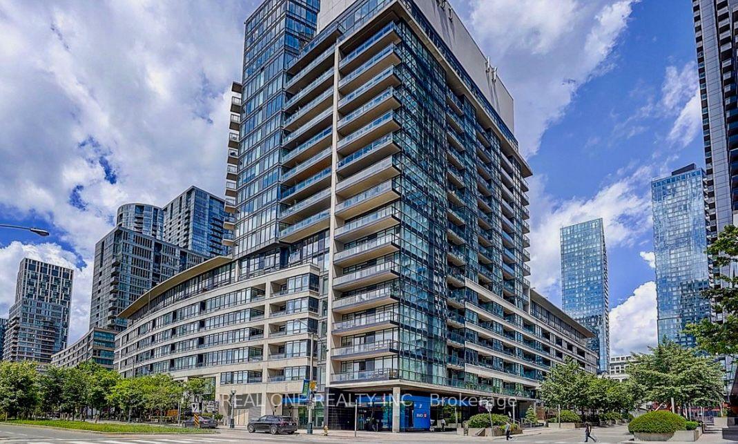 8-telegram-mews-toronto-toronto-ontario-c13665202