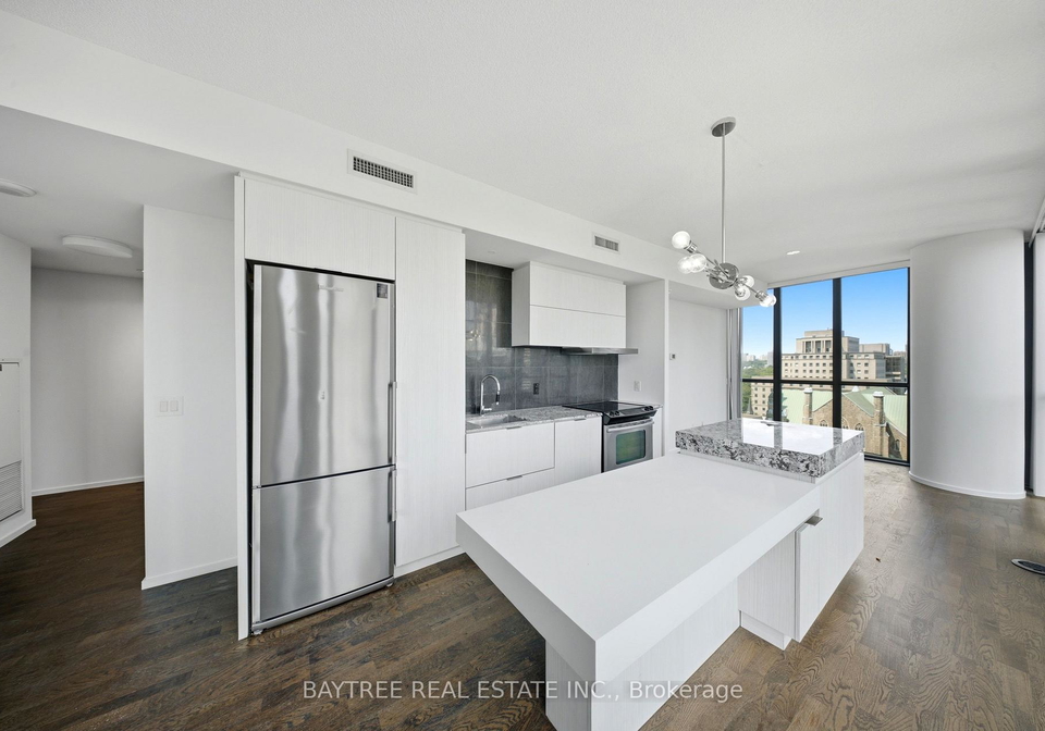 101-charles-street-e-toronto-toronto-ontario-c13665248