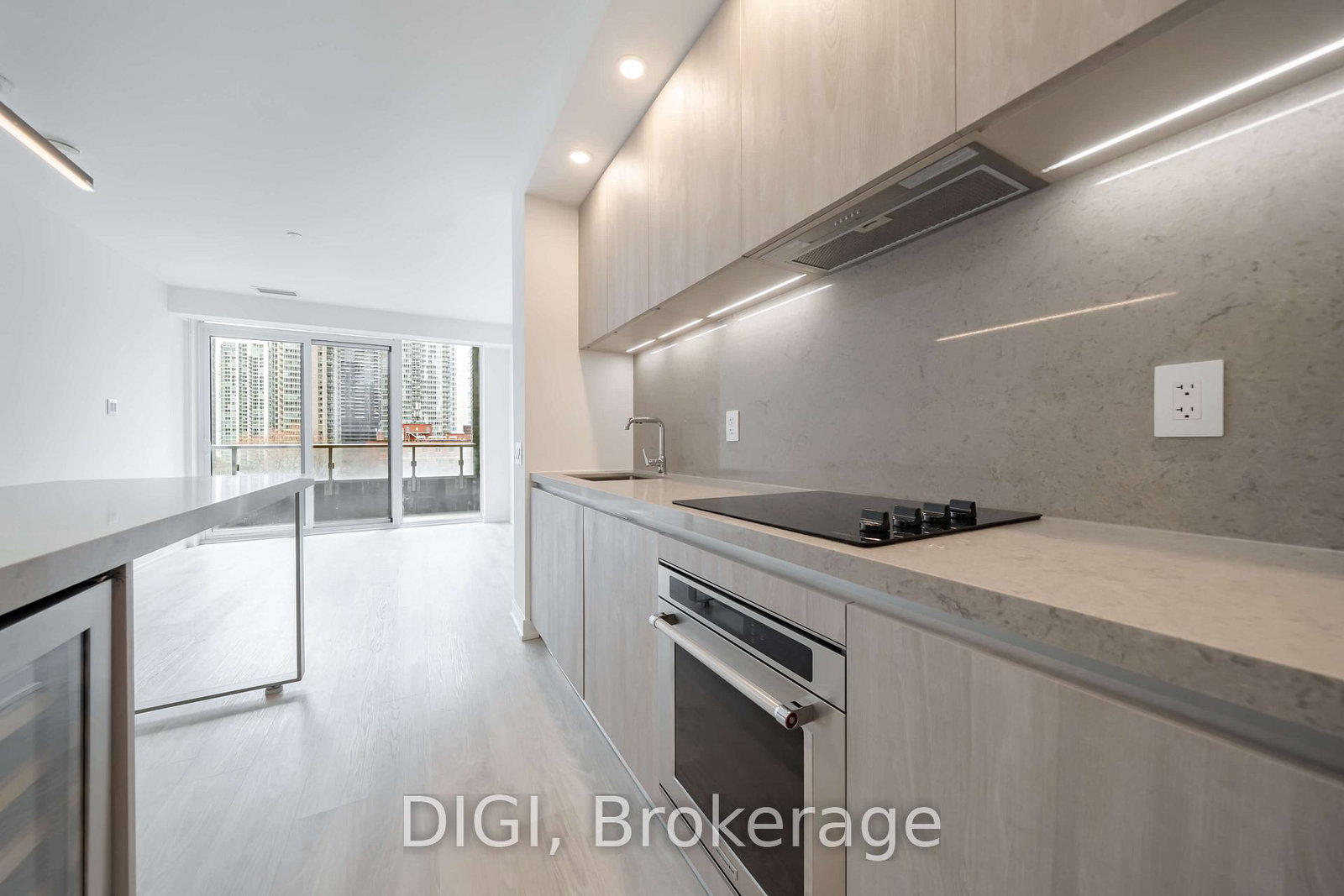57-spadina-avenue-toronto-toronto-ontario-c13665326