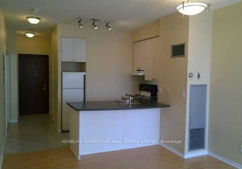 555-yonge-street-toronto-toronto-ontario-c13665332