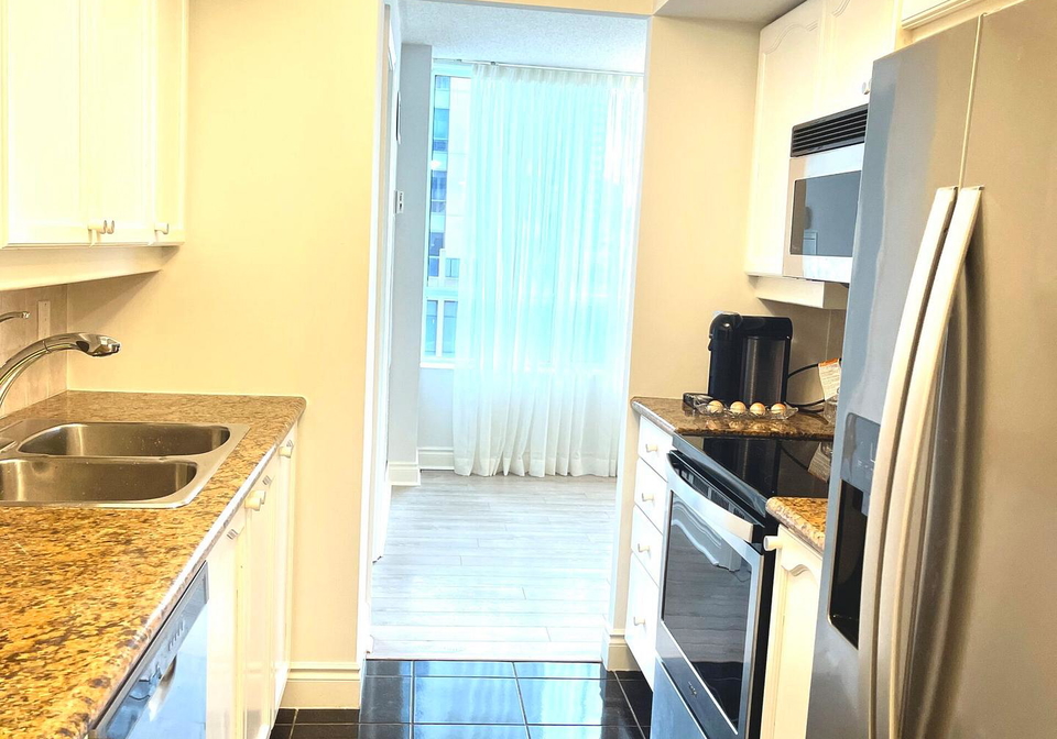 15-northtown-way-toronto-north-york-ontario-c13665334