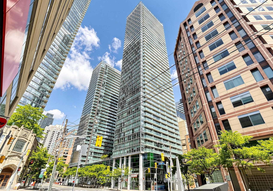 38-grenville-street-toronto-toronto-ontario-c13665380
