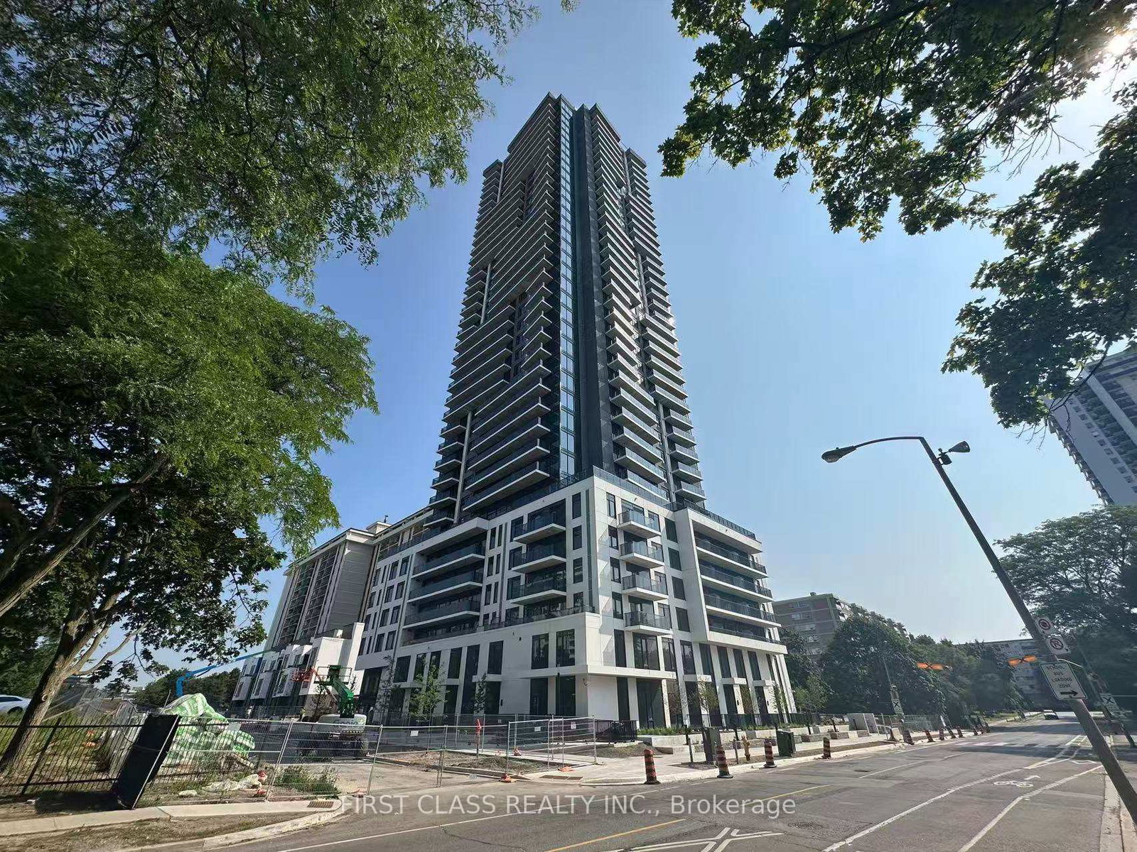 15-david-salomon-drive-toronto-east-york-ontario-c13665576