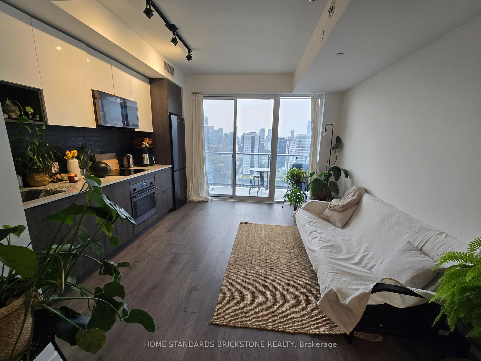 5-defries-street-toronto-toronto-ontario-c13665812