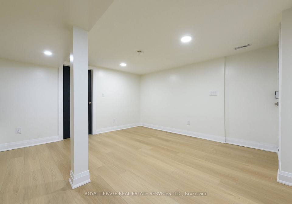 81-major-street-toronto-toronto-ontario-c13665976