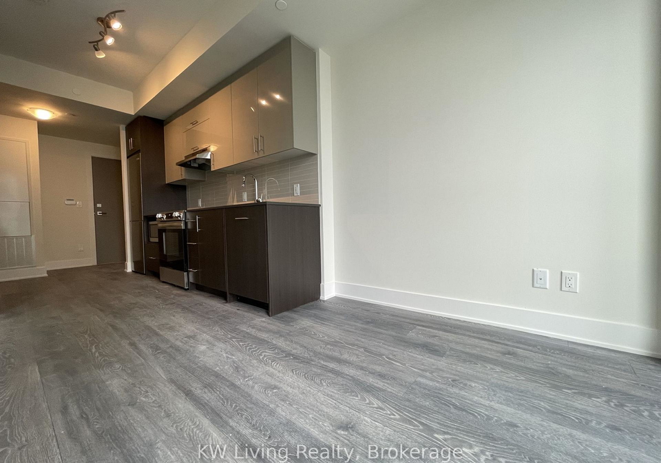 188-fairview-mall-drive-toronto-north-york-ontario-c13666052
