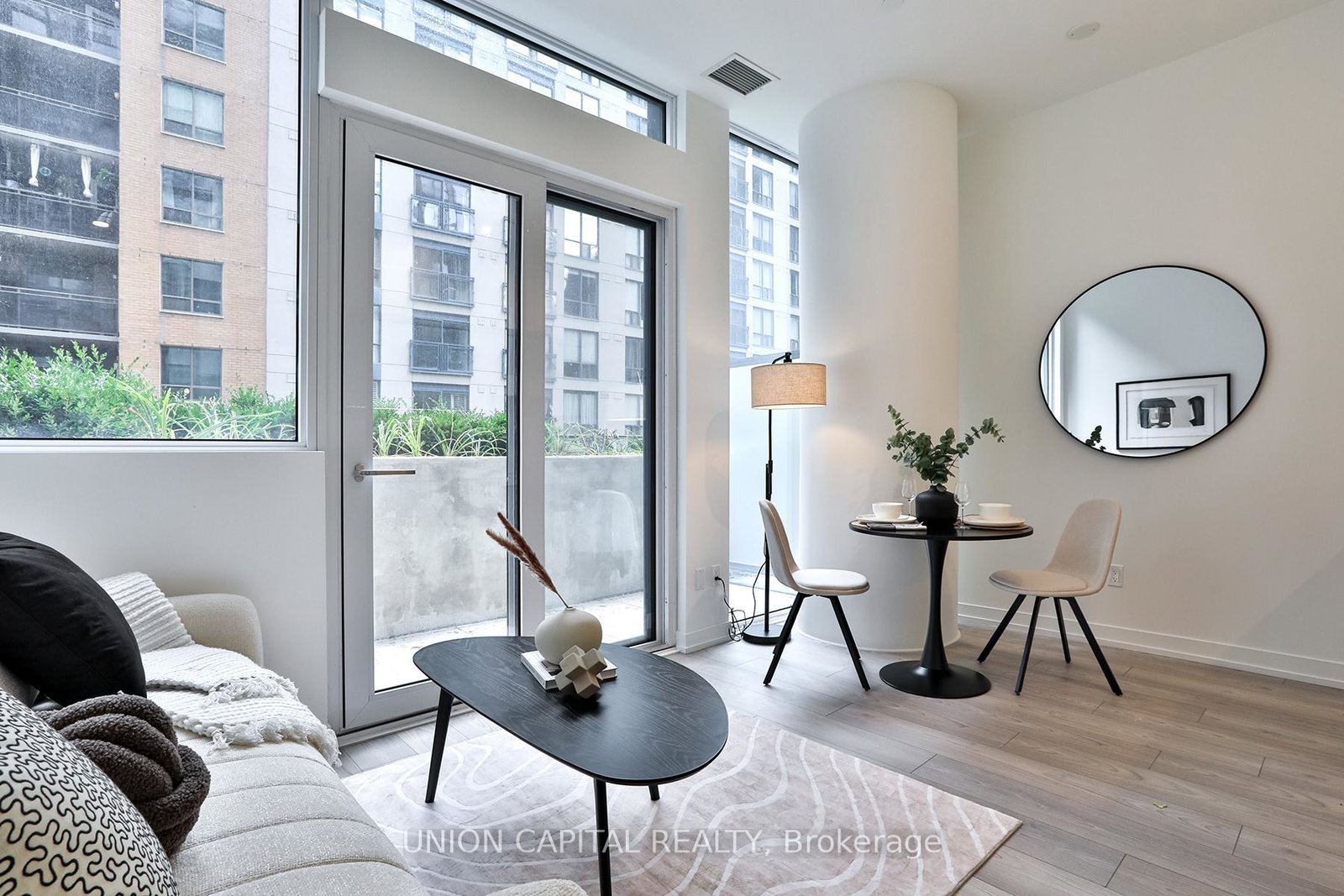 82-dalhousie-street-toronto-toronto-ontario-c13666102