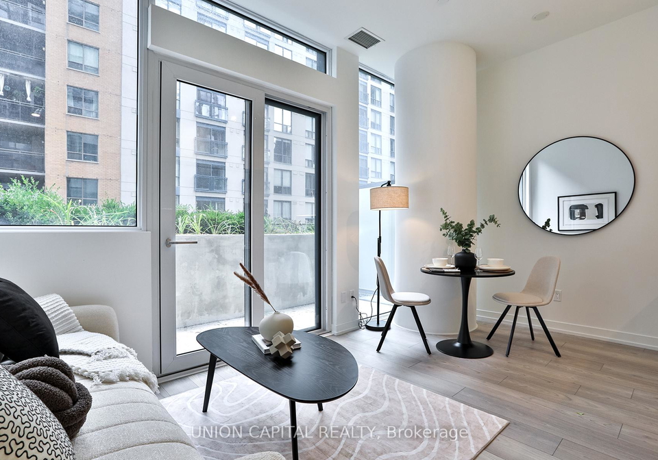 82-dalhousie-street-toronto-toronto-ontario-c13666102