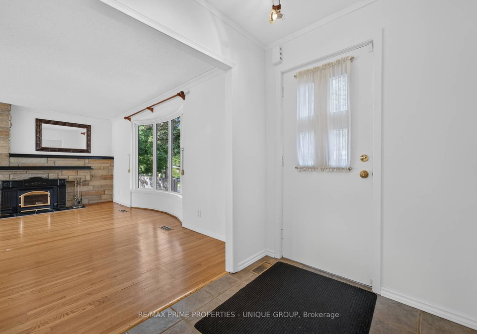 36-dallington-drive-toronto-north-york-ontario-c13666200