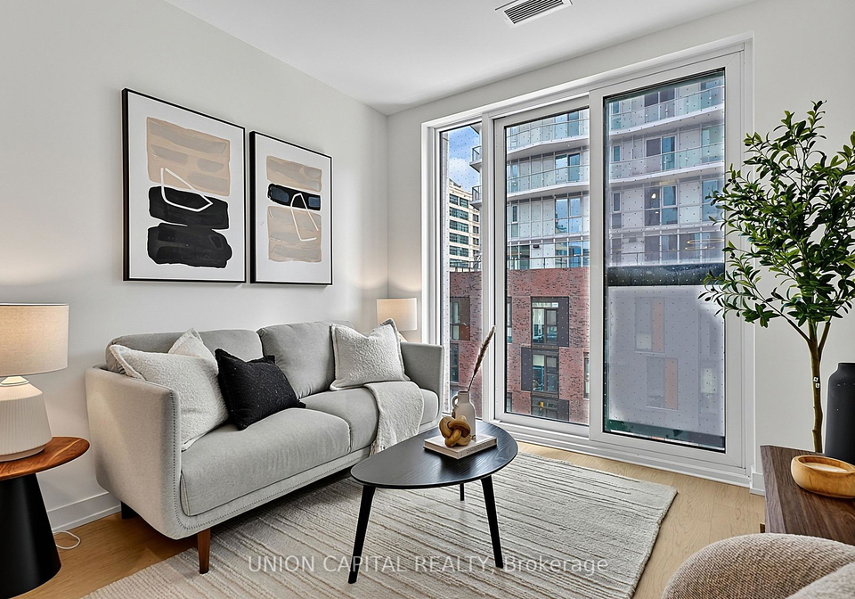 252-church-street-toronto-toronto-ontario-c13666276
