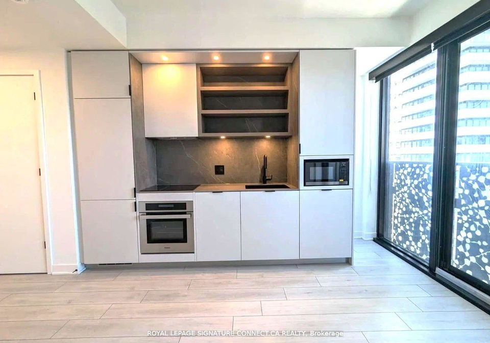 55-charles-street-e-toronto-toronto-ontario-c13666646