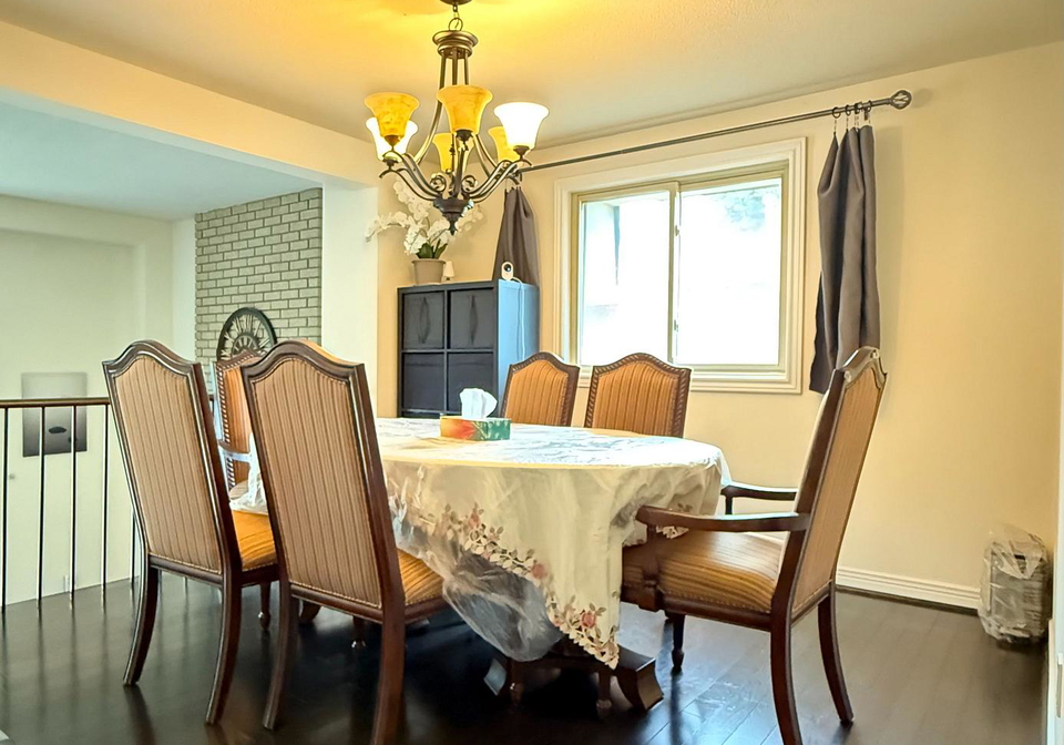 17-harnworth-drive-toronto-north-york-ontario-c13666774