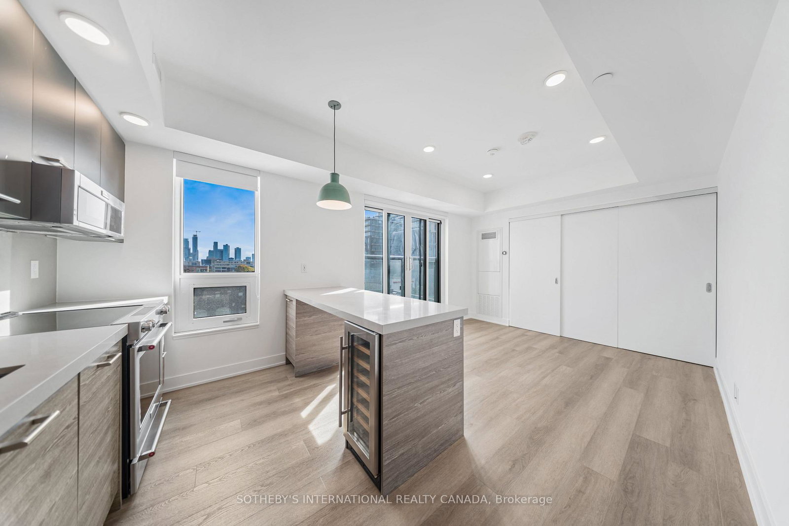 484-spadina-avenue-toronto-toronto-ontario-c13666836