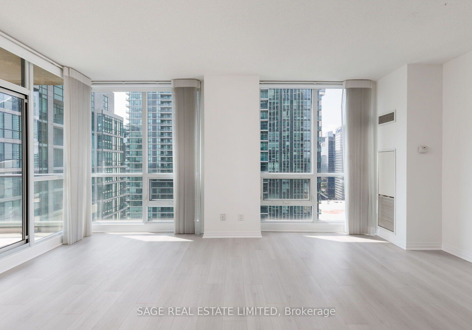 16-yonge-street-toronto-toronto-ontario-c13666846