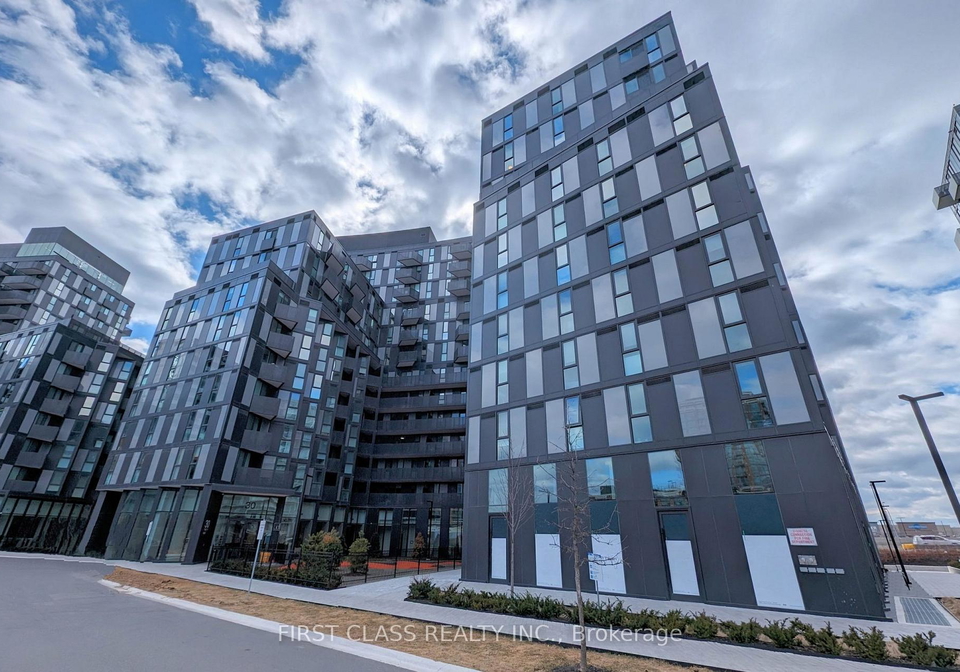 30-tretti-way-toronto-toronto-ontario-c13666898