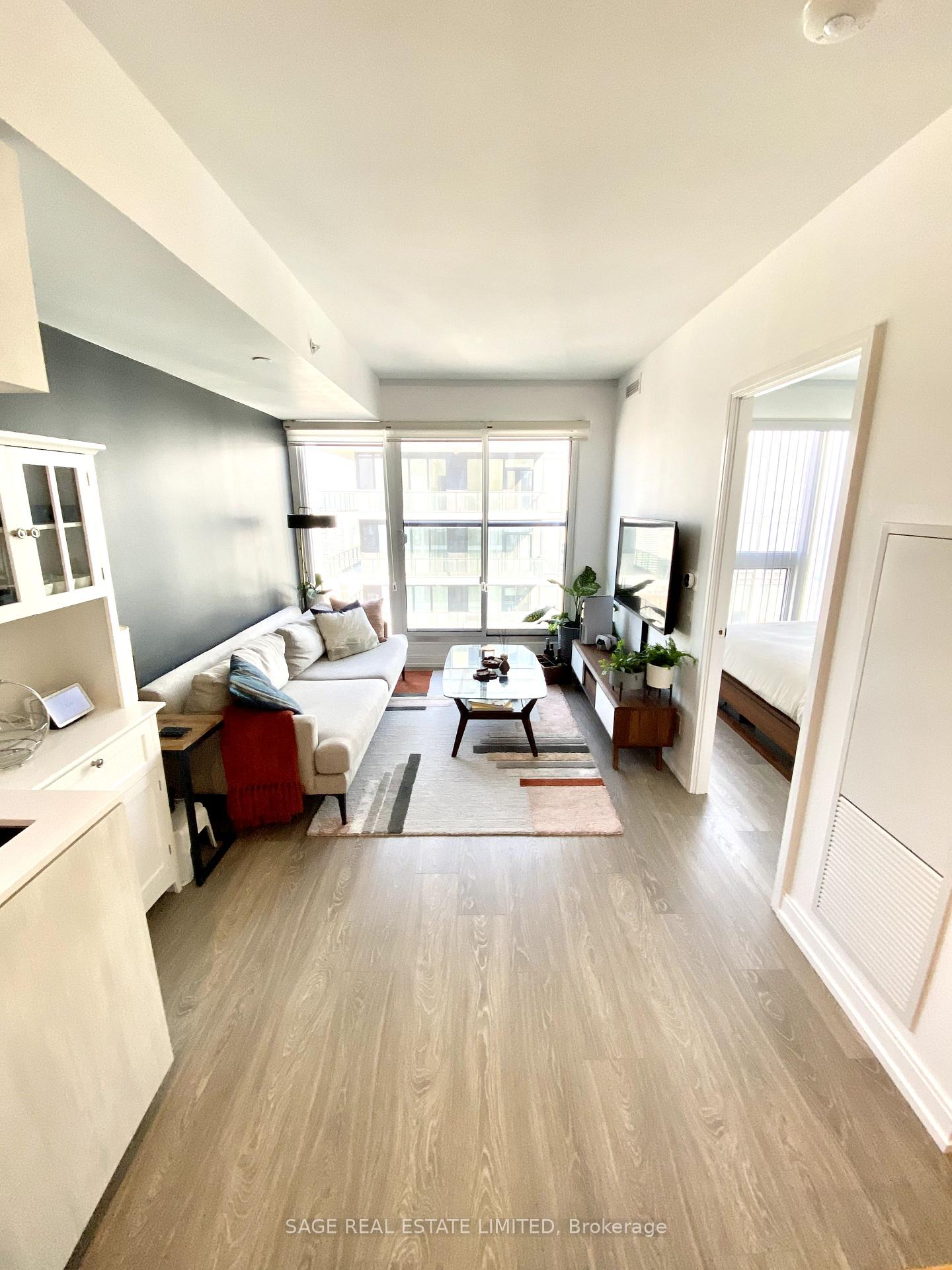 181-dundas-street-e-toronto-toronto-ontario-c13667050