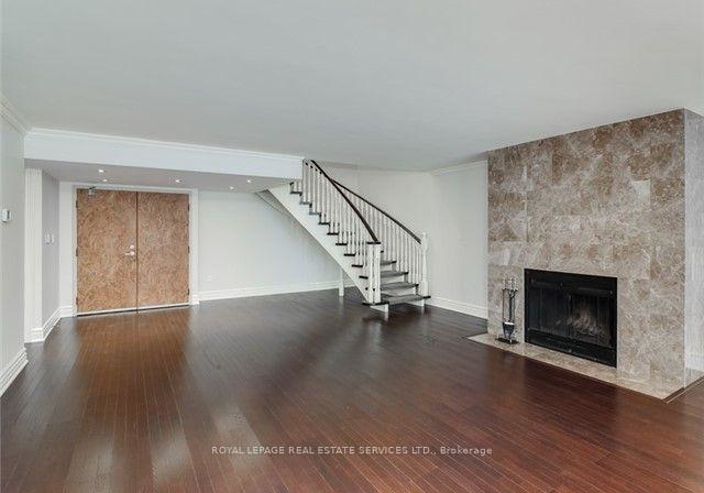 71-charles-street-e-toronto-toronto-ontario-c13667230