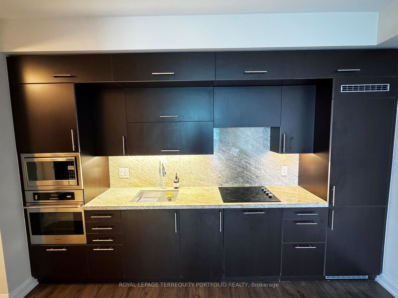2-anndale-drive-toronto-north-york-ontario-c13667670
