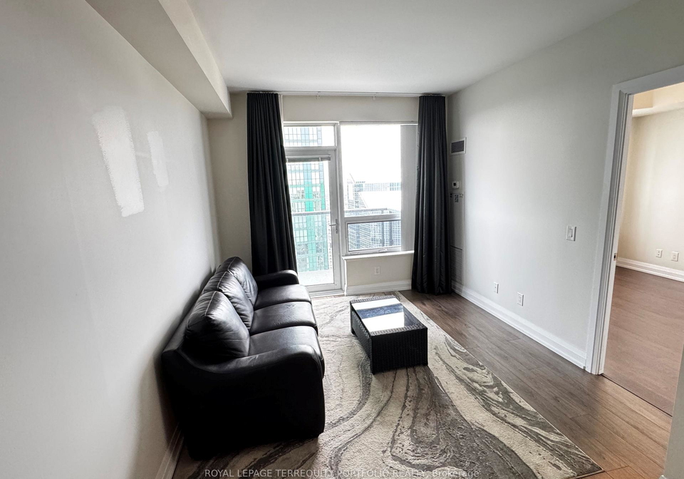 2-anndale-drive-toronto-north-york-ontario-c13667670