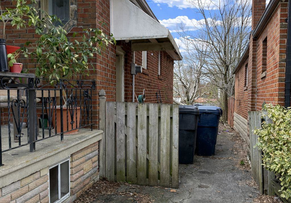 368-winnett-avenue-toronto-toronto-ontario-c13667730