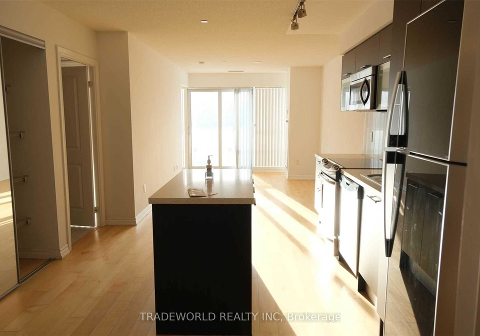 386-yonge-street-toronto-toronto-ontario-c13667852