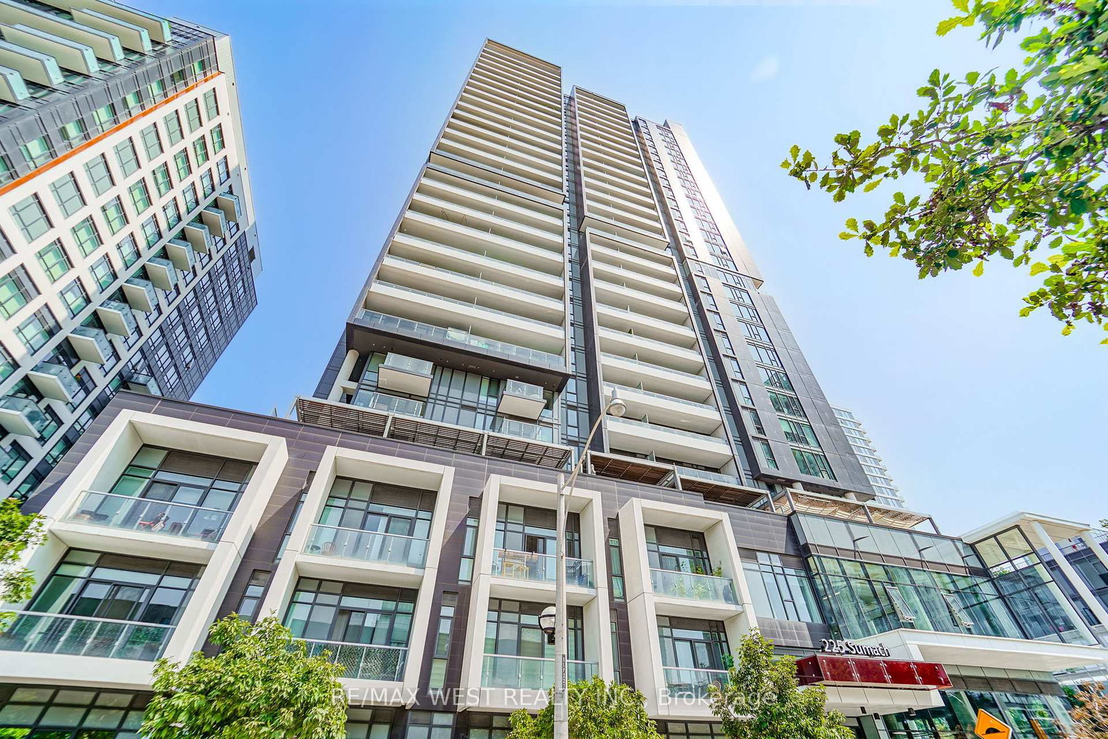 225-sumach-street-toronto-toronto-ontario-c13668004