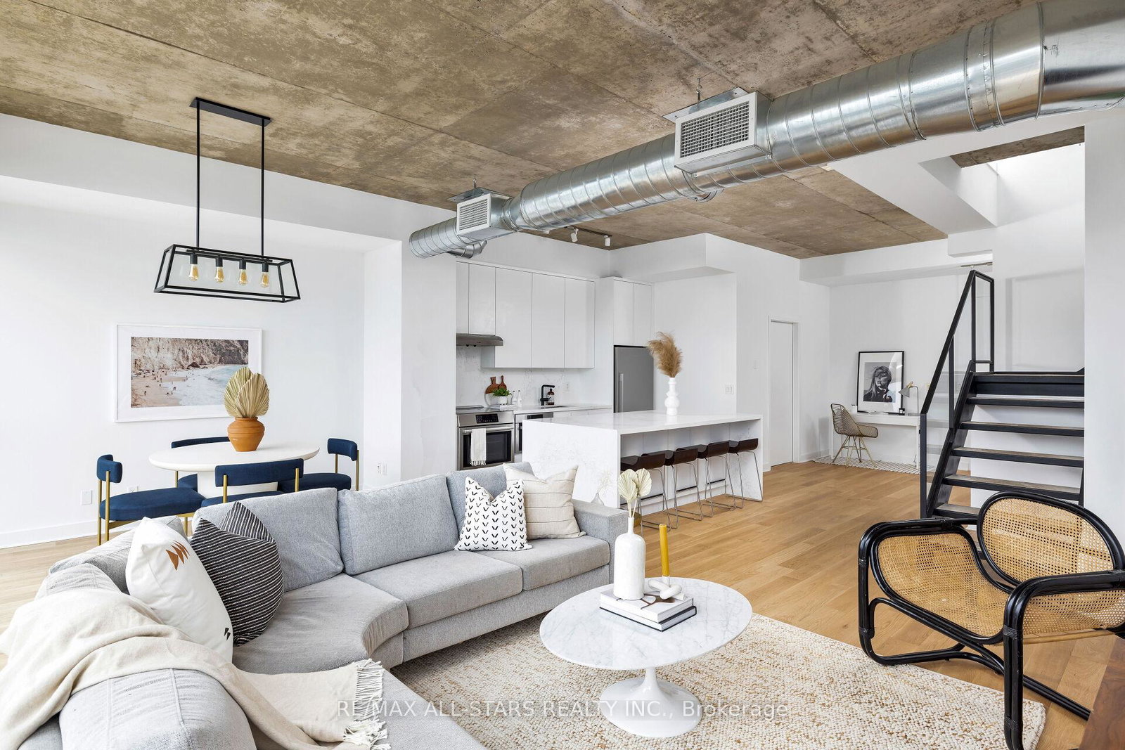 60-bathurst-street-toronto-toronto-ontario-c13668014