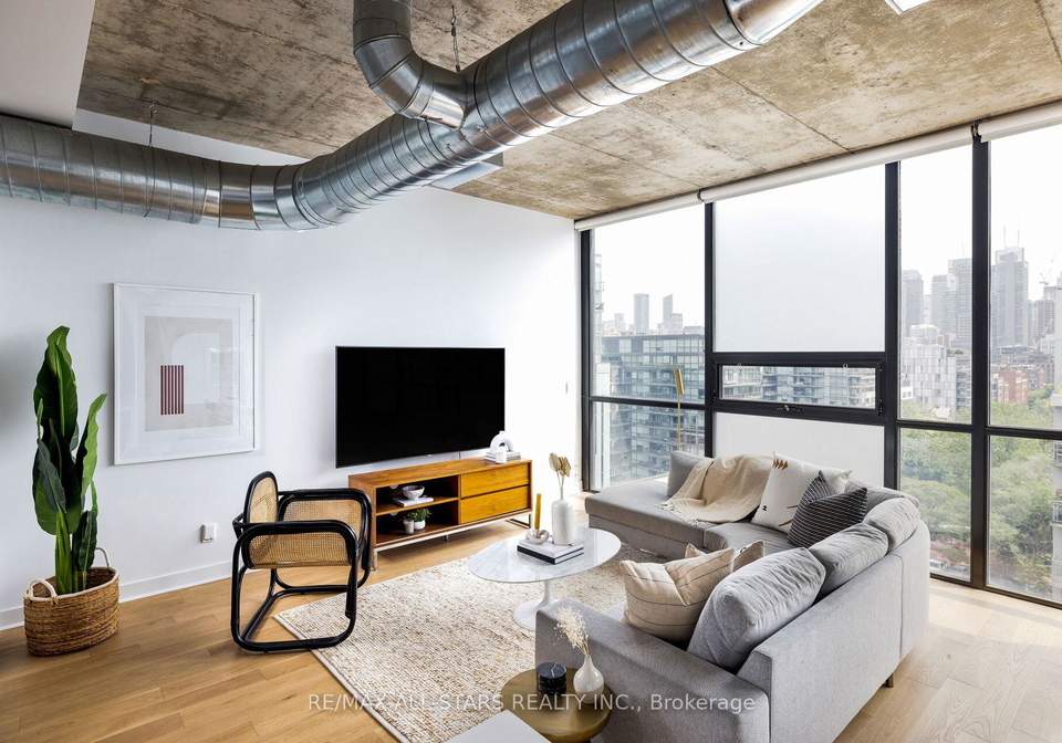 60-bathurst-street-toronto-toronto-ontario-c13668014