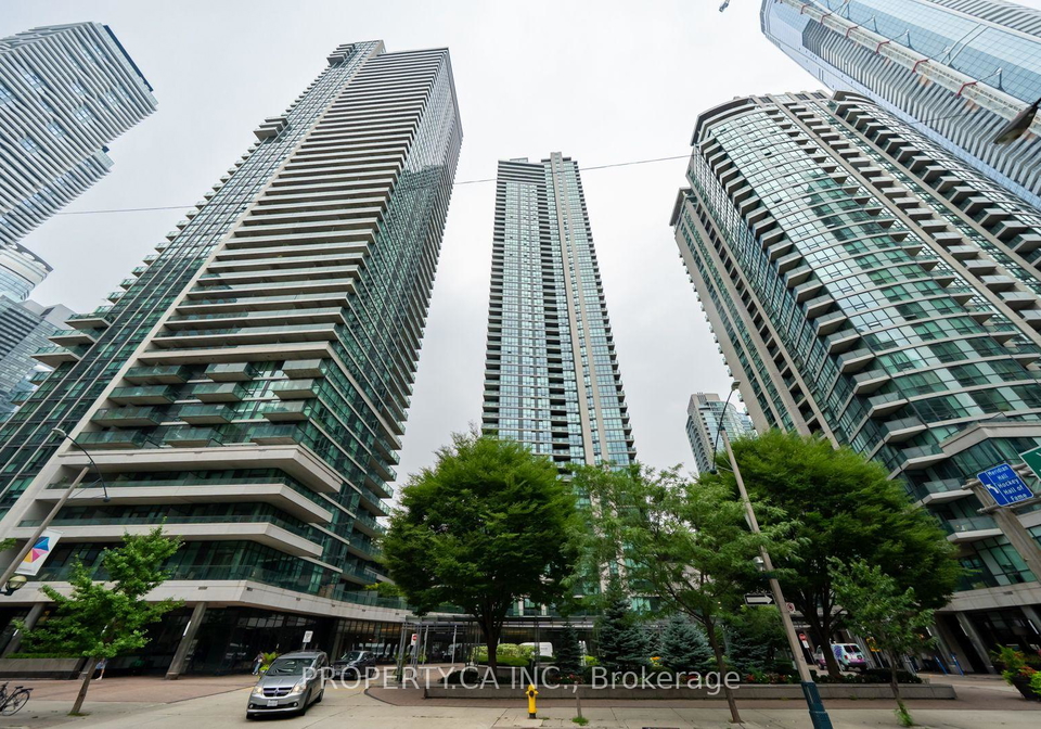 18-harbour-street-toronto-toronto-ontario-c13668194