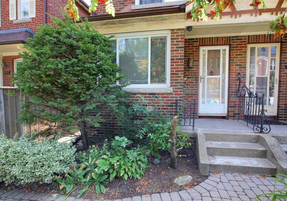 301-davisville-avenue-toronto-toronto-ontario-c13668262