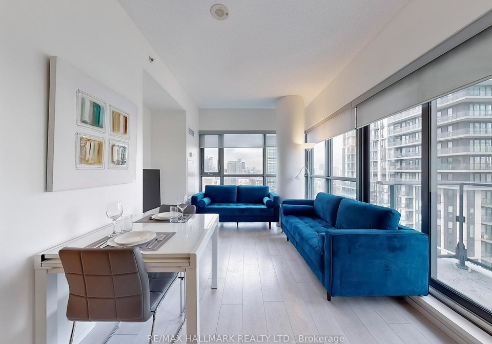 159-dundas-street-e-toronto-toronto-ontario-c13668298