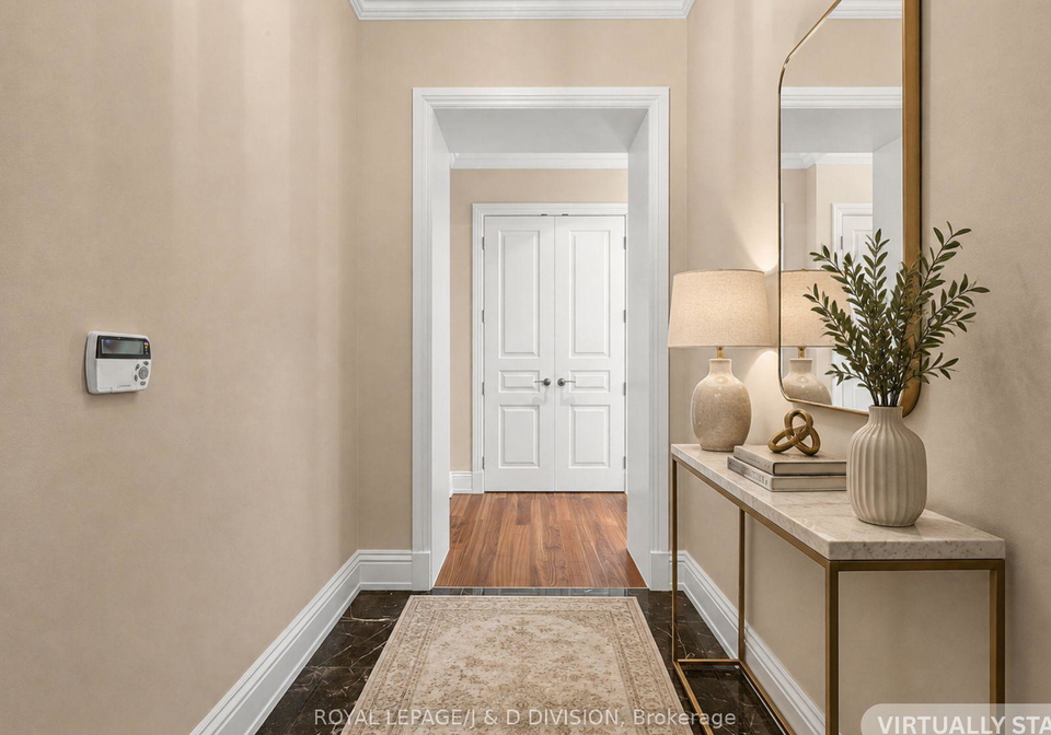 183-wellington-street-w-toronto-toronto-ontario-c13668334
