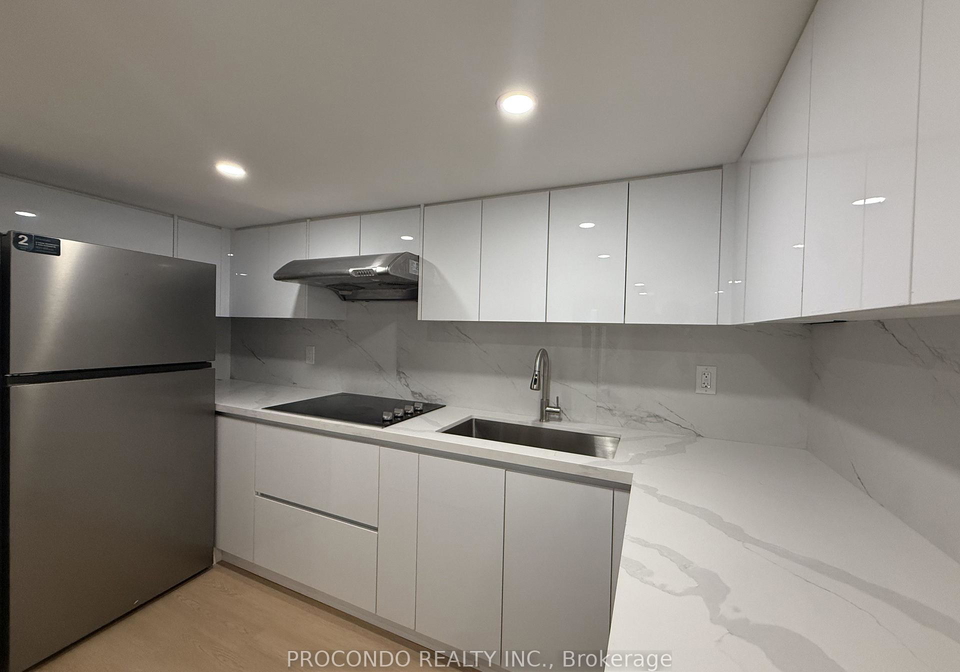 18-patrick-boulevard-toronto-north-york-ontario-c13668428