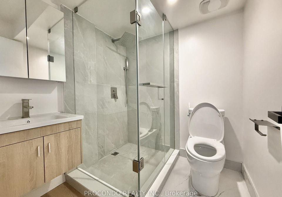 18-patrick-boulevard-toronto-north-york-ontario-c13668428