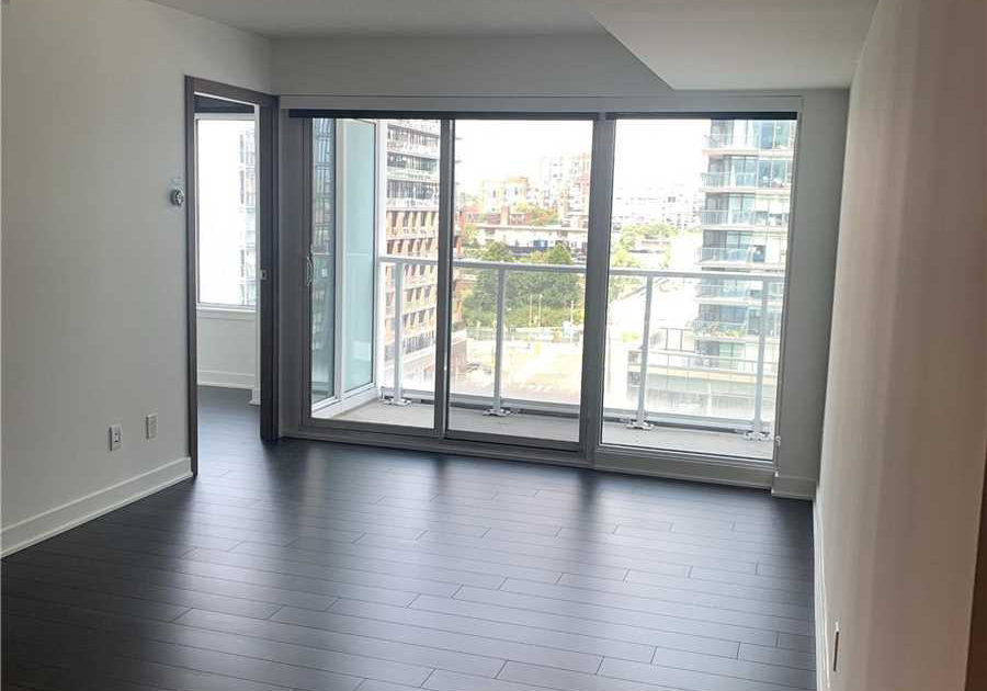 19-bathurst-street-toronto-toronto-ontario-c13668458