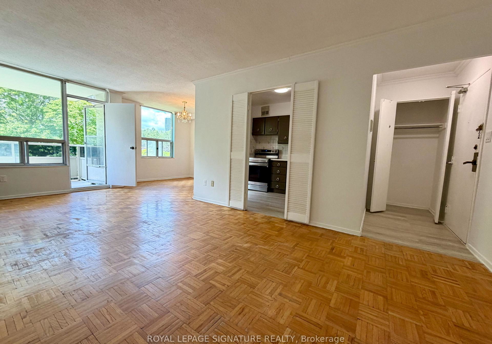 20-edgecliff-golfway-toronto-east-york-ontario-c13668480