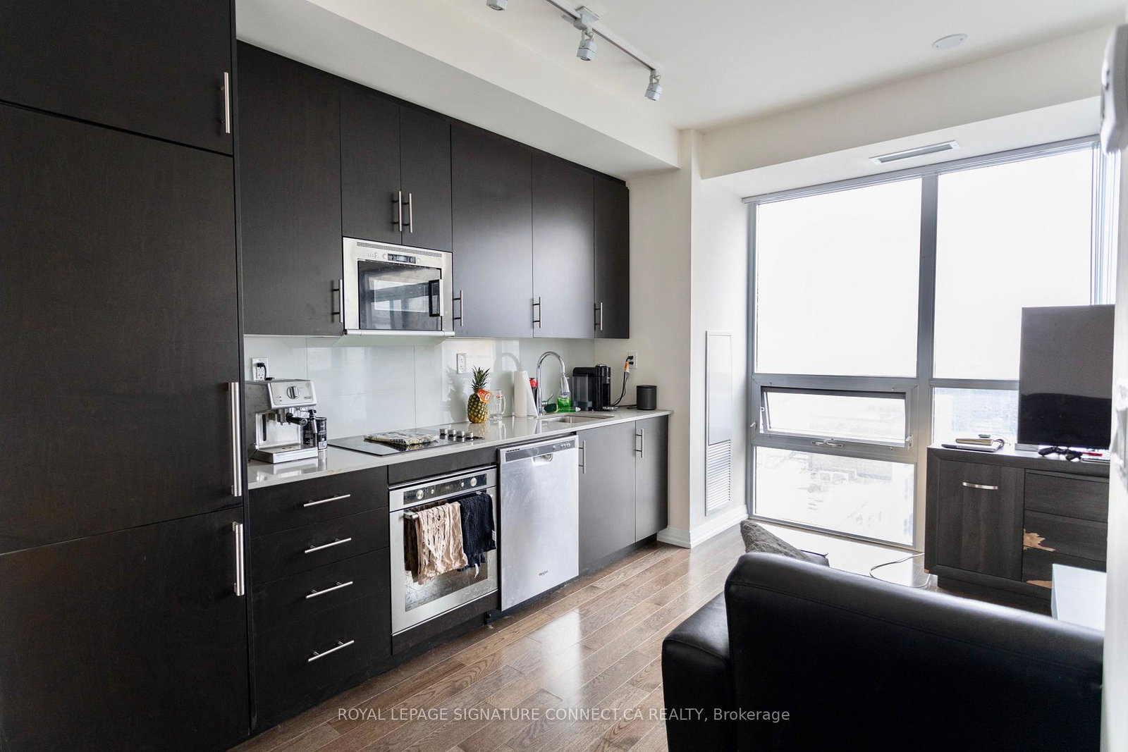 460-adelaide-street-e-toronto-toronto-ontario-c13668590