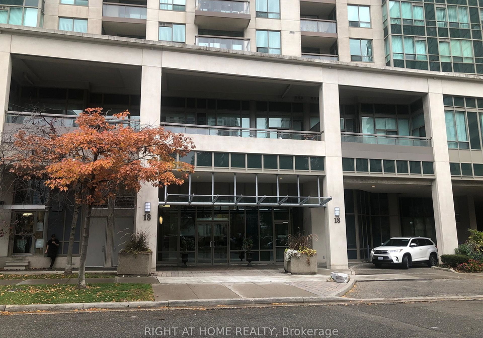 18-parkview-avenue-toronto-north-york-ontario-c13668920