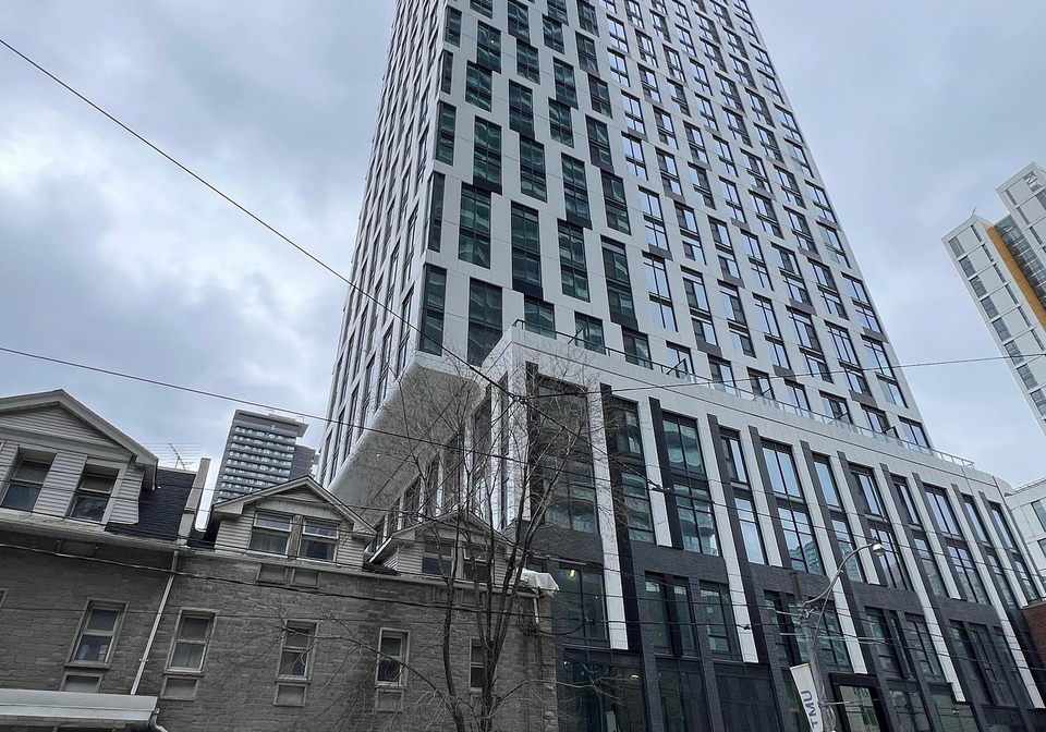 252-church-street-toronto-toronto-ontario-c13668964