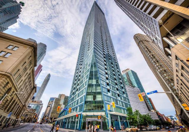 8-the-esplanade-toronto-toronto-ontario-c13669042