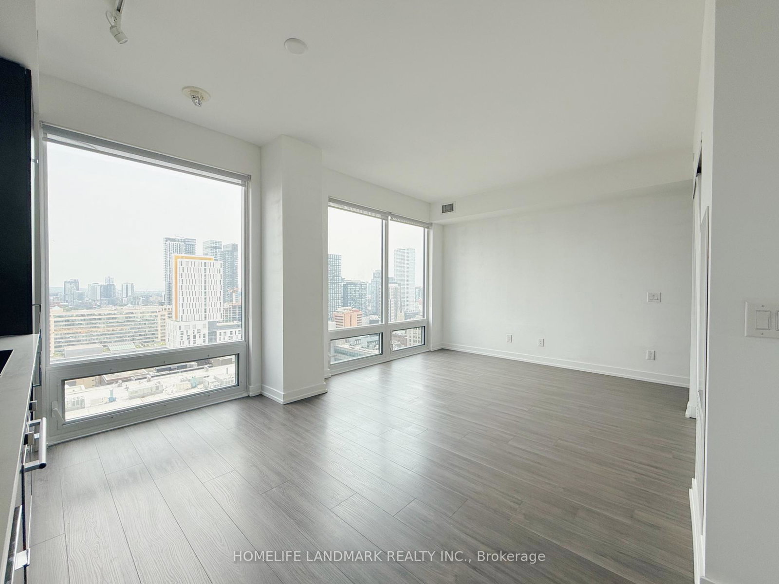 20-edward-street-toronto-toronto-ontario-c13669170