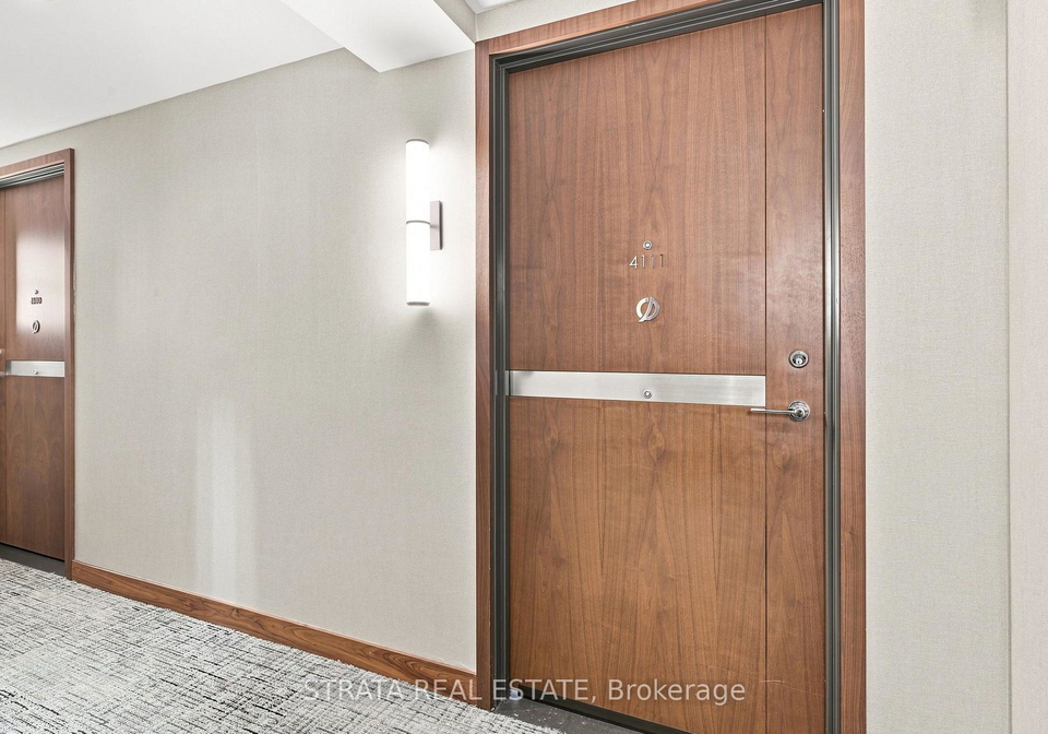 19-bathurst-street-toronto-toronto-ontario-c13669200