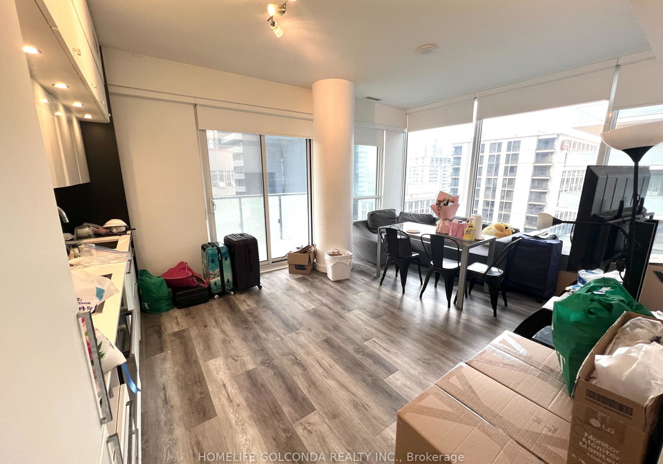 15-grenville-street-toronto-toronto-ontario-c13669352