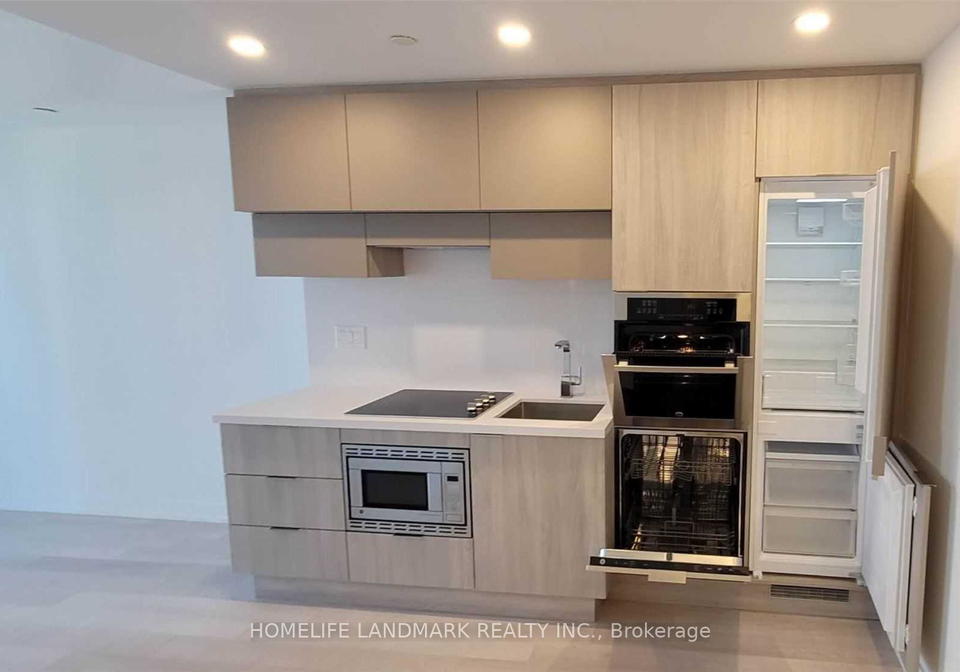 39-roehampton-avenue-toronto-toronto-ontario-c13669366