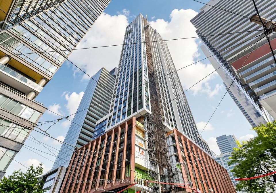400-king-street-w-toronto-toronto-ontario-c13669390