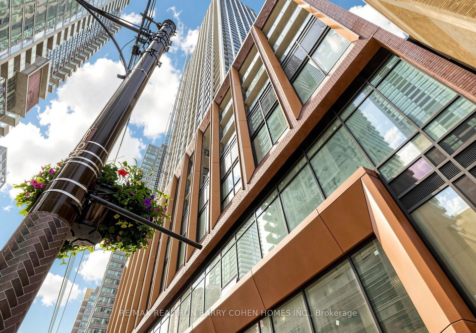 400-king-street-w-toronto-toronto-ontario-c13669390