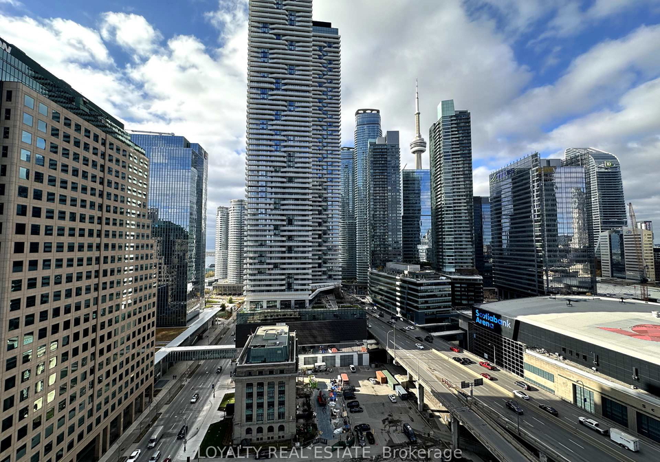 33-bay-street-toronto-toronto-ontario-c13669402