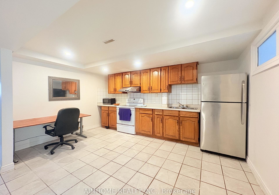 70-micmac-crescent-toronto-north-york-ontario-c13669456