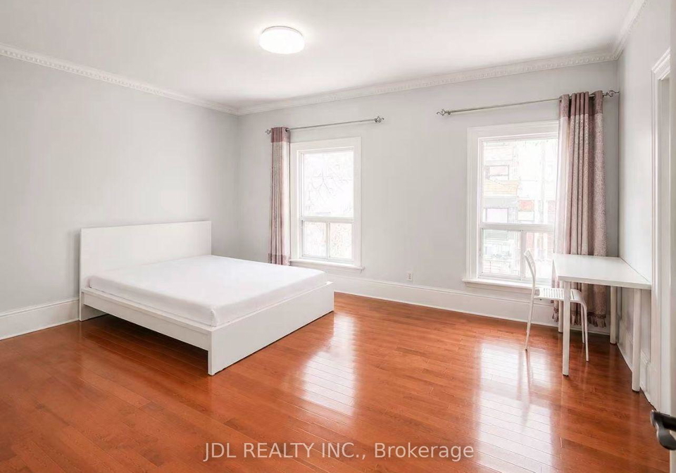 60-grange-avenue-toronto-suite-a-2nd-floor-toronto-toronto-ontario-c13669558