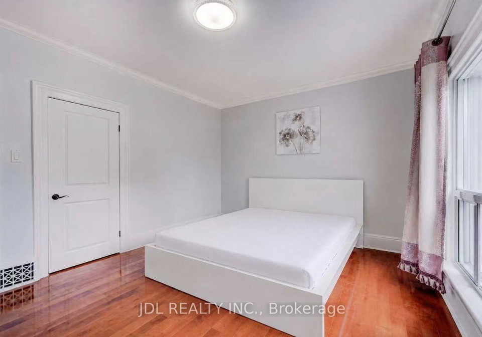 60-grange-avenue-toronto-suite-a-2nd-floor-toronto-toronto-ontario-c13669558